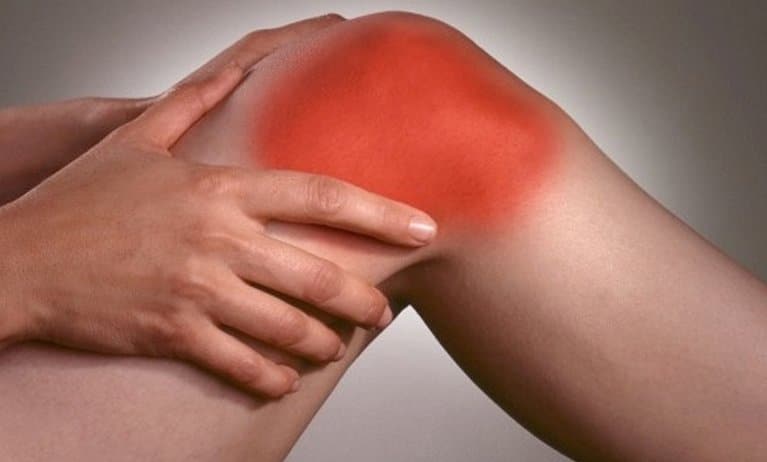 acute knee pain