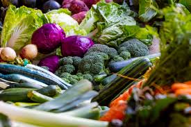 Cruciferous Vegetables: Cabbage, leaks, broccoli
